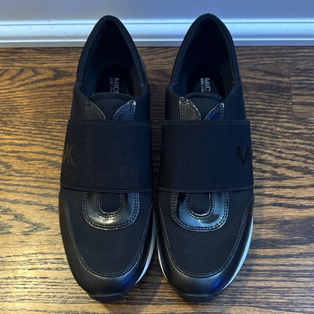 Women Michael Kors Sneakers Size 7